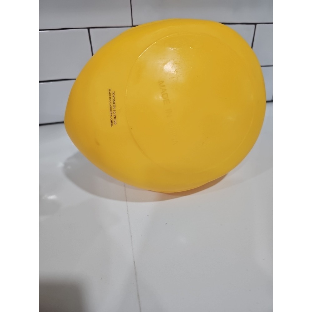 Jumbo Toysmith Yellow Rubber Duck Toy 8.5" x 9" x 6" Bath time Toy Rubber Ducky - Picture 4 of 4